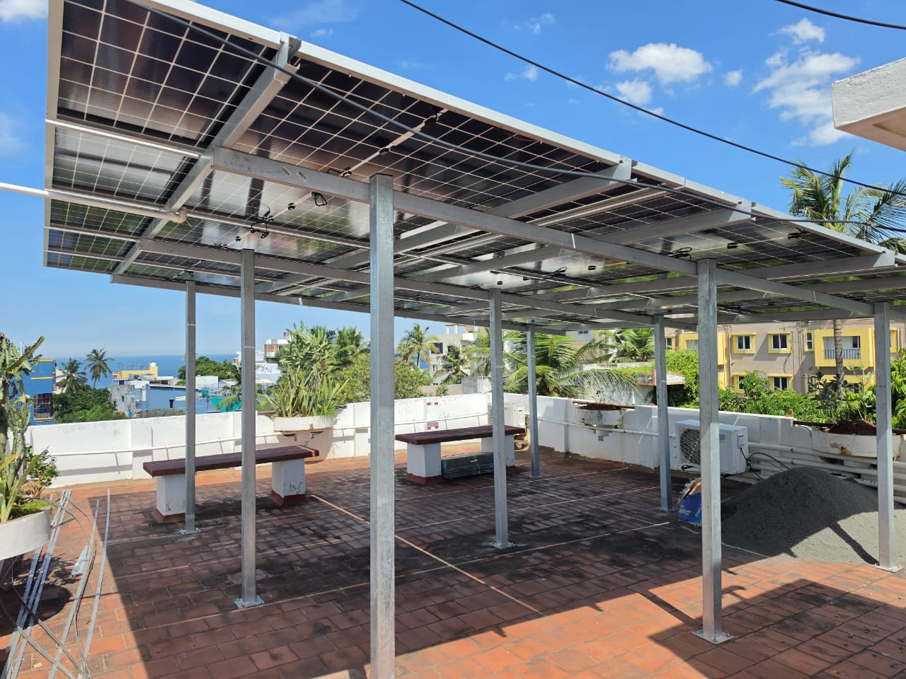 Commercial rooftop solar