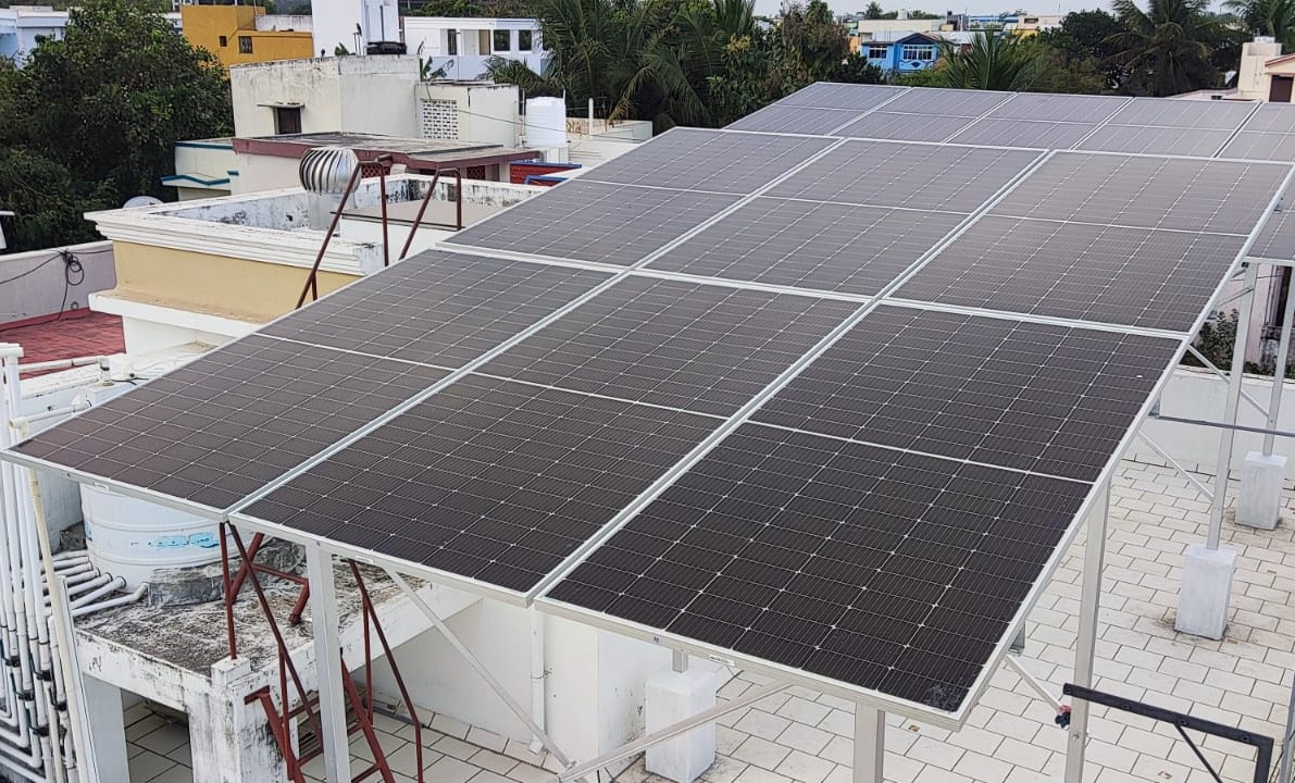 Commercial rooftop solar